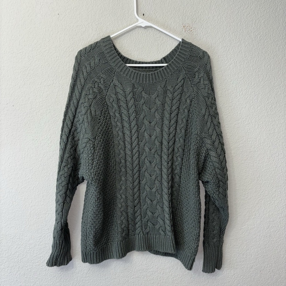Aerie Chunky Cable Knit Crewneck Sweater Women's Sage Green Size L Oversized